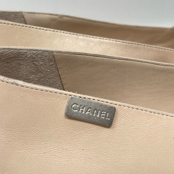 Chanel Ballet Criss Cross Leather Flats - Picture 6 of 11